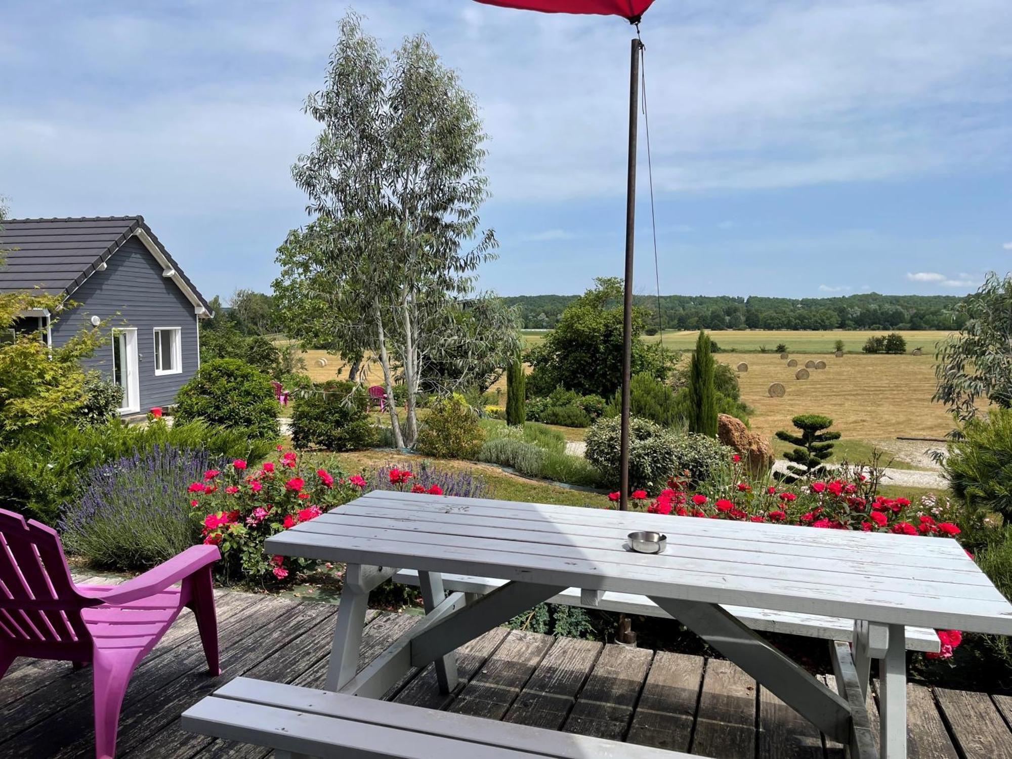 Saint-Martin-Sur-Ocre Gite Loire Et Bois מראה חיצוני תמונה